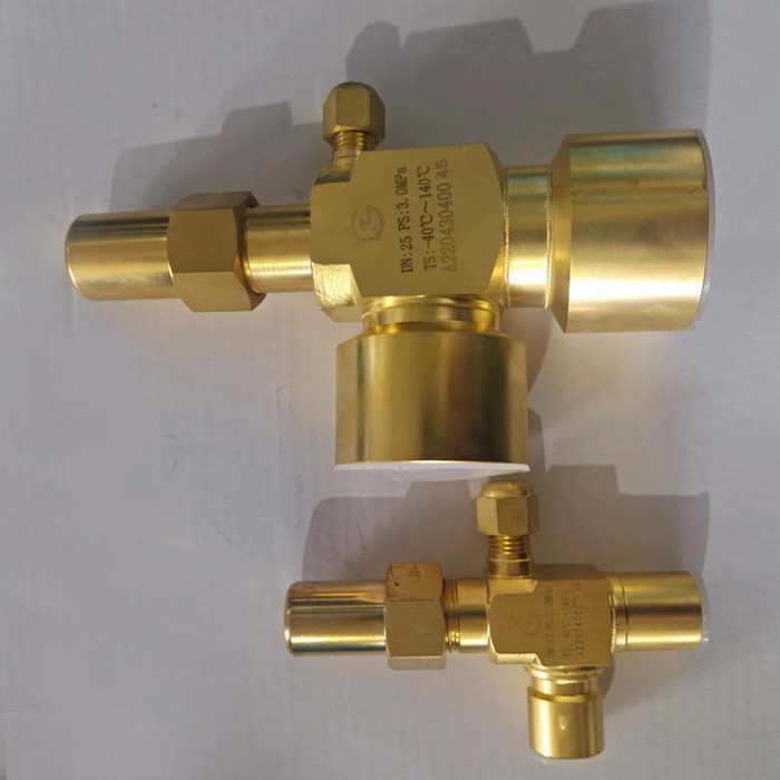 लंबे समय तक सेवा जीवन रेफ्रिजरेशन कोण वाल्व / 06.3MPa HCFC R717 सोल्डर कोण वाल्व